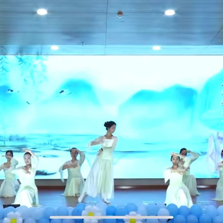 “童心逐梦 绽放风采”六一文艺汇演